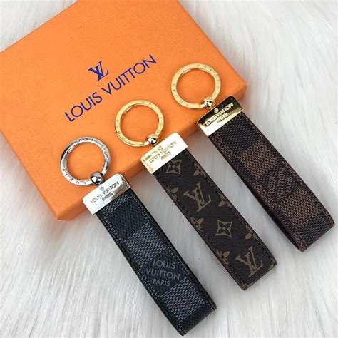 louis vuitton porte clé|authentic louis vuitton keychain.